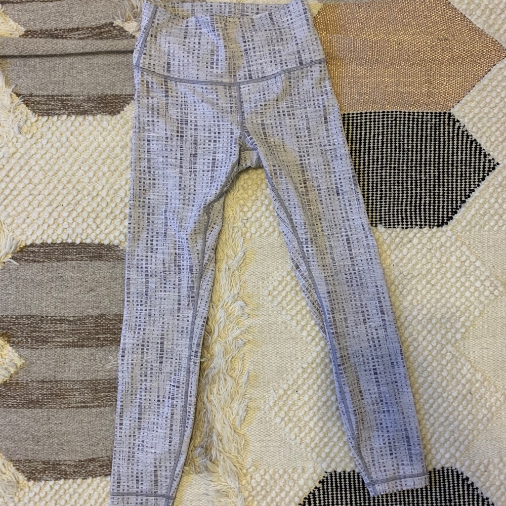 Lululemon 25”